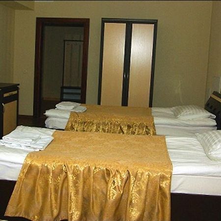 Hotel Deluxe Horodenka Δωμάτιο φωτογραφία