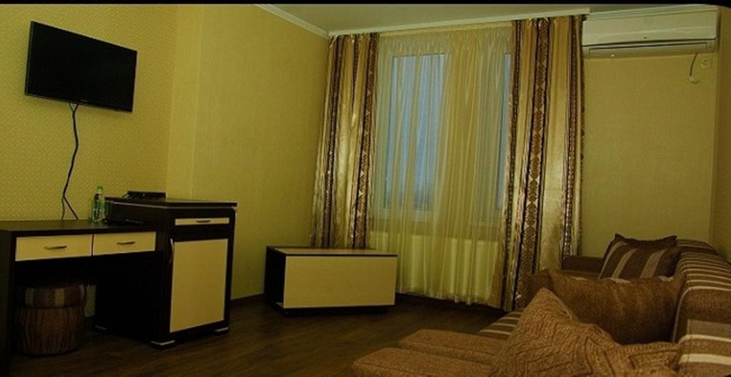 Hotel Deluxe Horodenka Δωμάτιο φωτογραφία